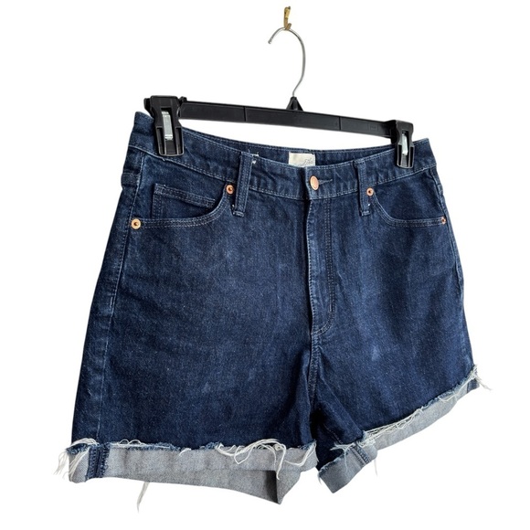 Universal Thread Denim Jean Shorts Vintage Midi Womens Size 8 Stretch Denim - Picture 2 of 12